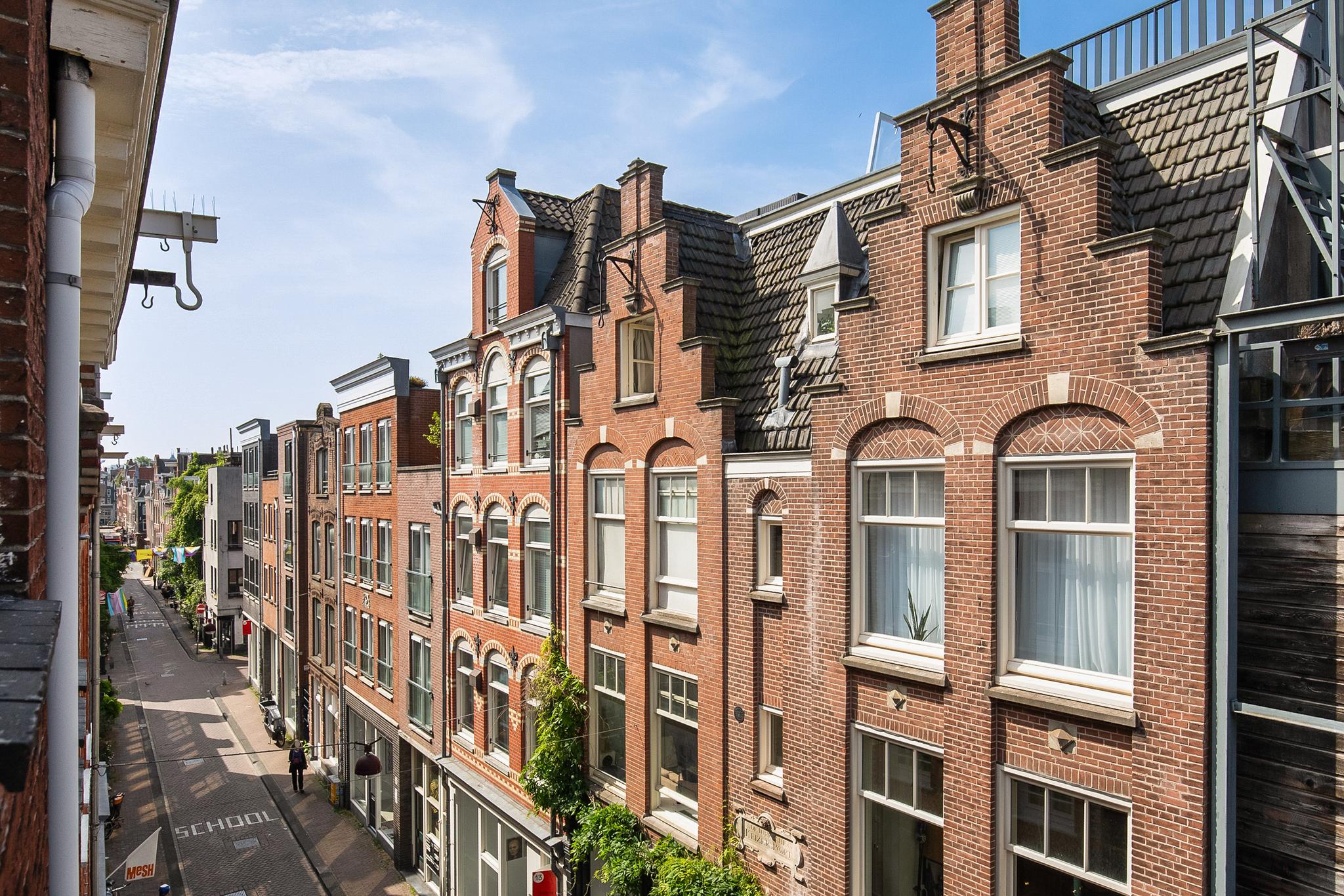 Hazenstraat 15 3, 1016 SM Amsterdam 18