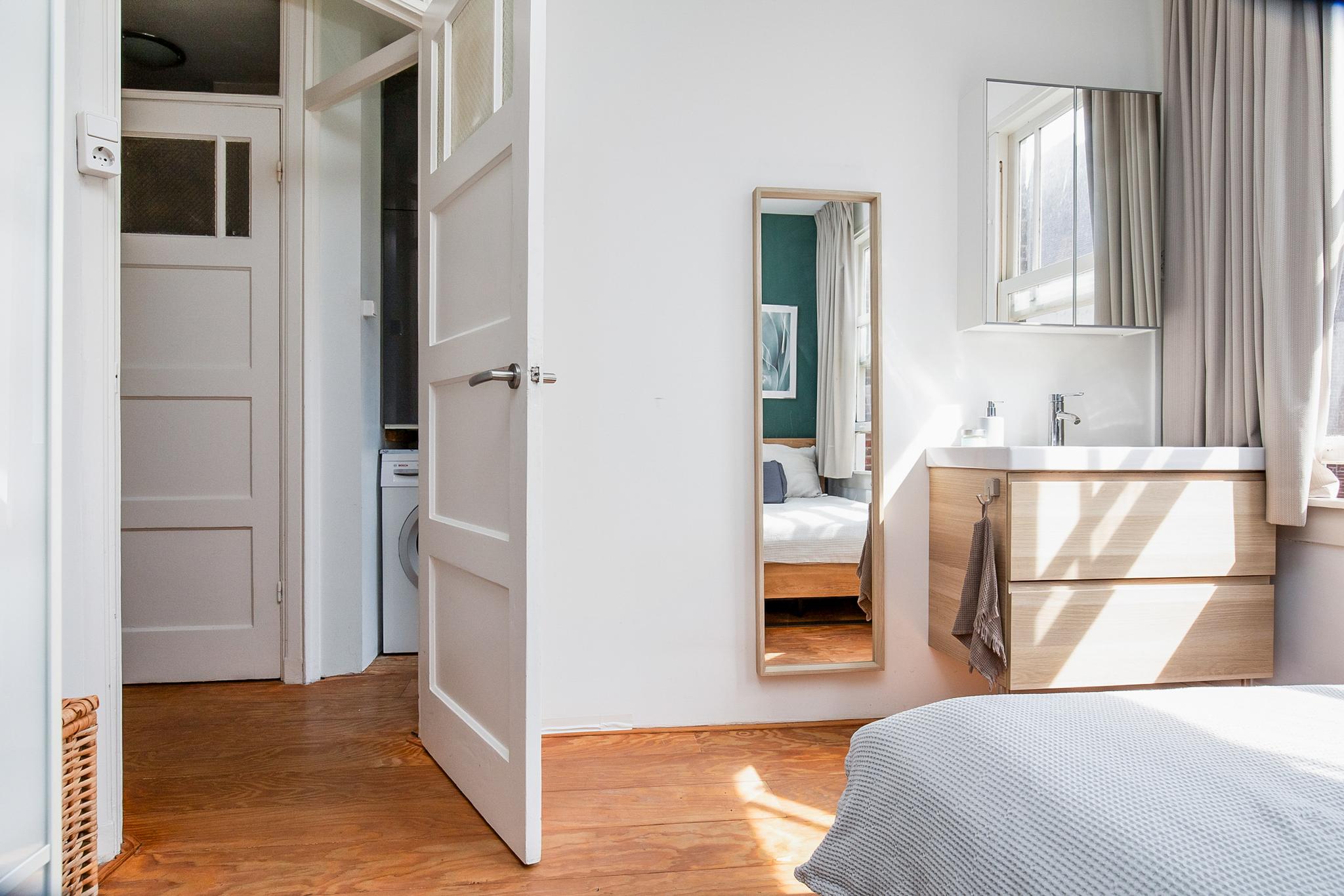 Hazenstraat 15 3, 1016 SM Amsterdam 27